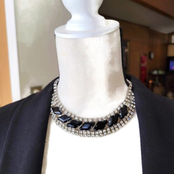 Vintage Black and Clear Bib Style Rhinestone Necklace & Earring Set - Picture 6 of 9